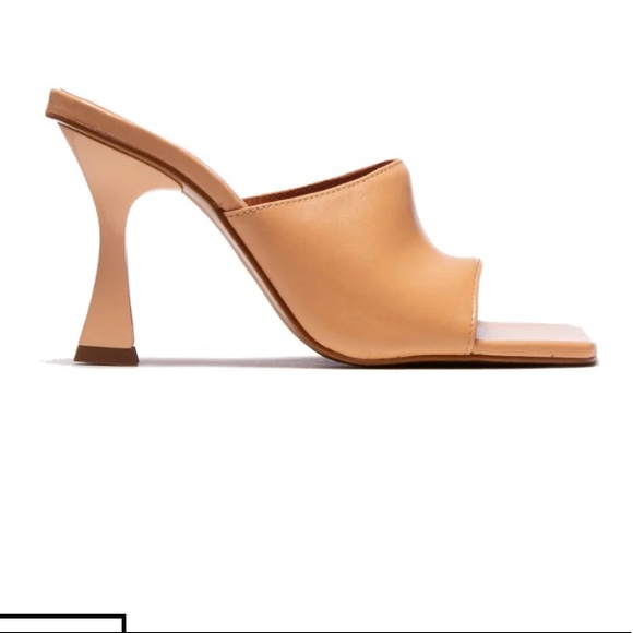 L’Intervalle Cythera heels nude leather - Picture 2 of 5